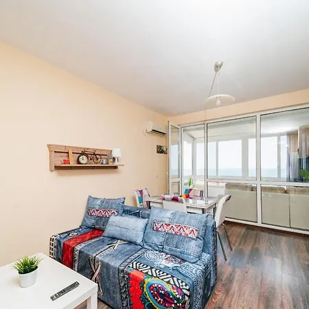 Yav-ka Budzhaka Apartment